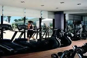 Отель Amathus Beach 5*